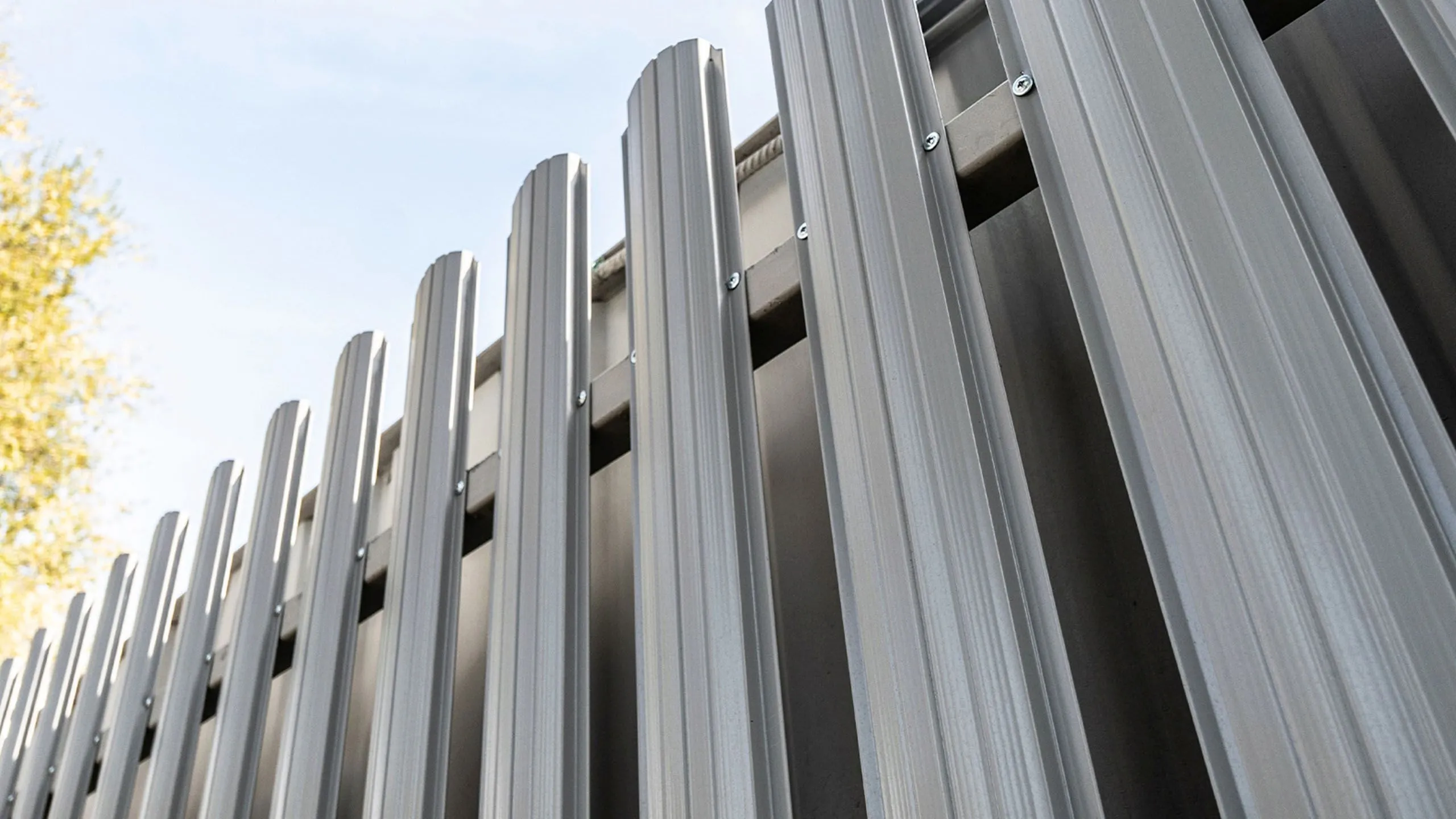 Штакетник металлический 