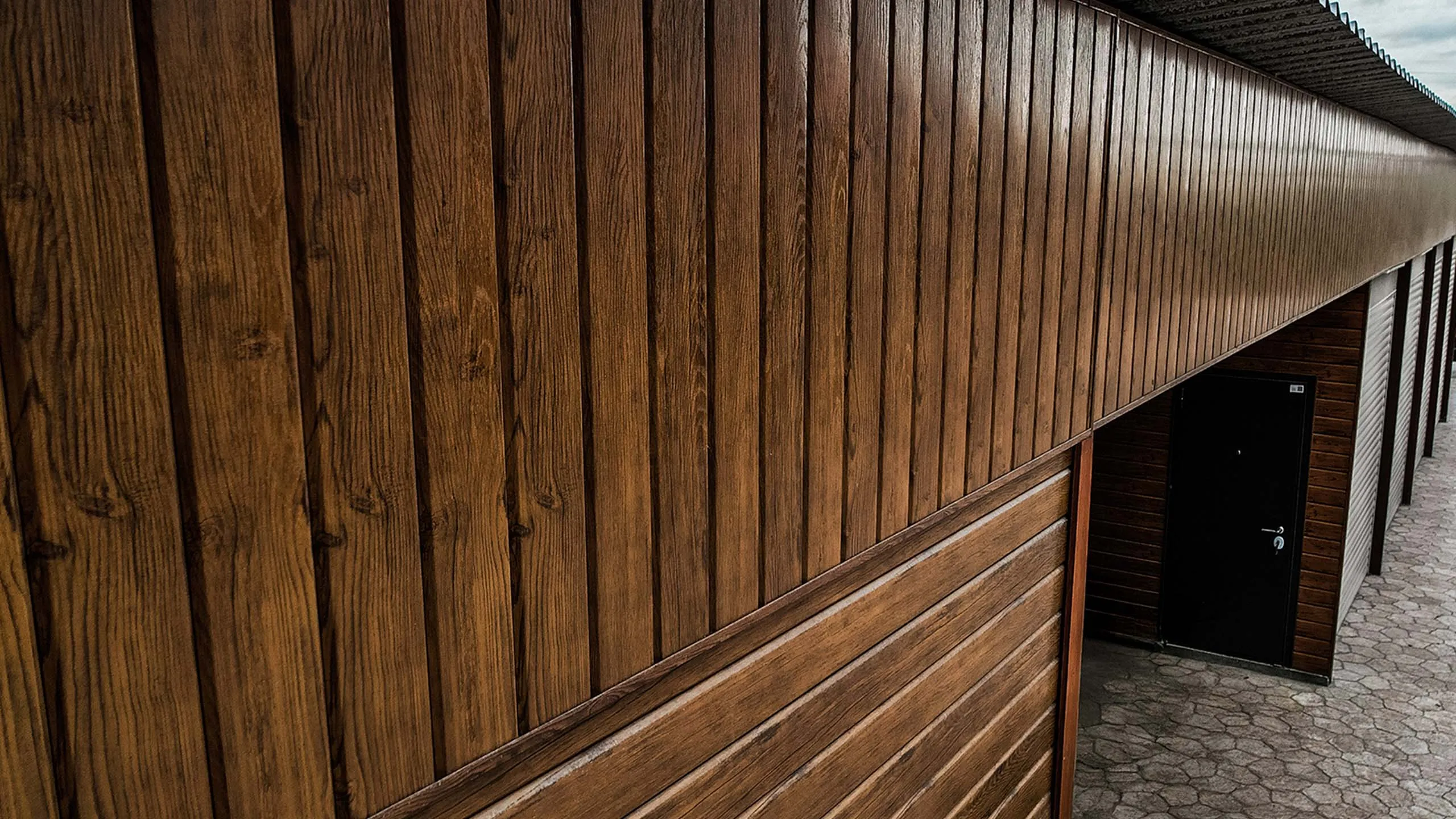 Металлический сайдинг для фасада