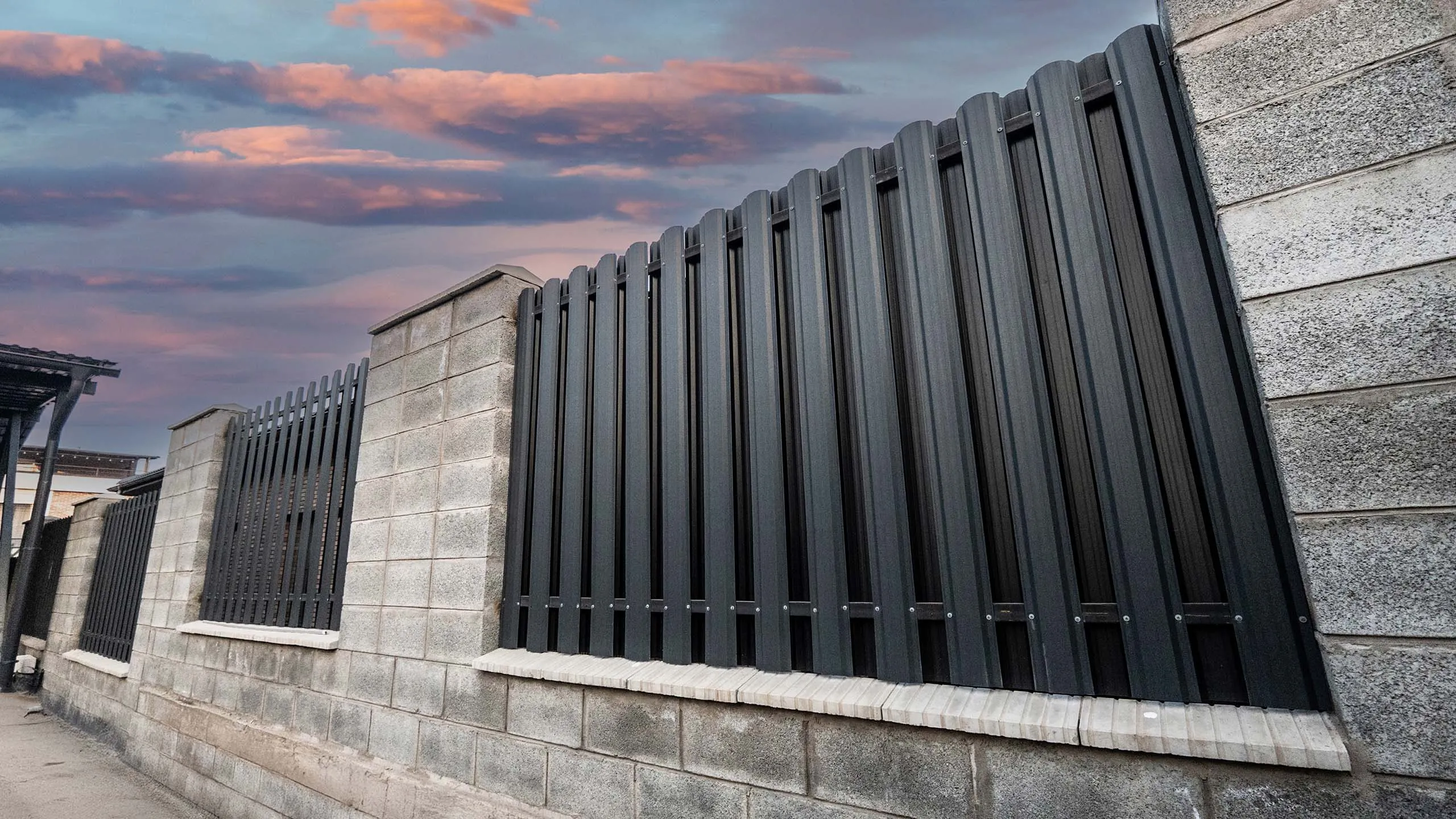 Штакетник трапециевидный