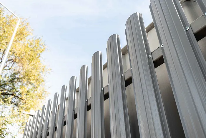 Штакетник полукруглый, частный дом, г. Алматы 2025 