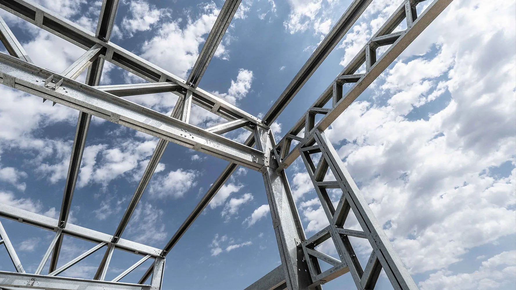 Профиль ЛСТК и ЛМК