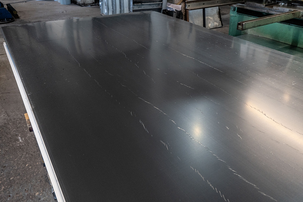 Плоский стальной лист для кровли