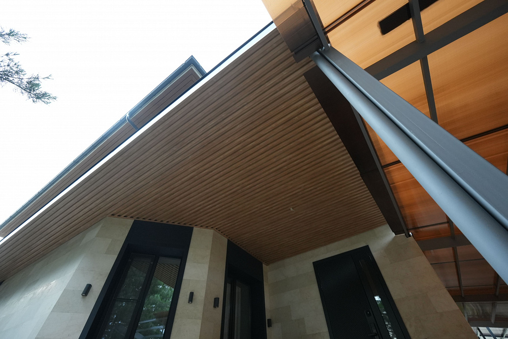 Дизайнерские панели CANYON APROFIL для кровли, частный дом, г. Алматы, 2025