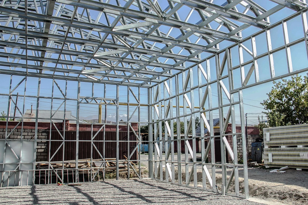 Каркас здания склада-холодильника из ЛСТК APROFIL в Алматинской области